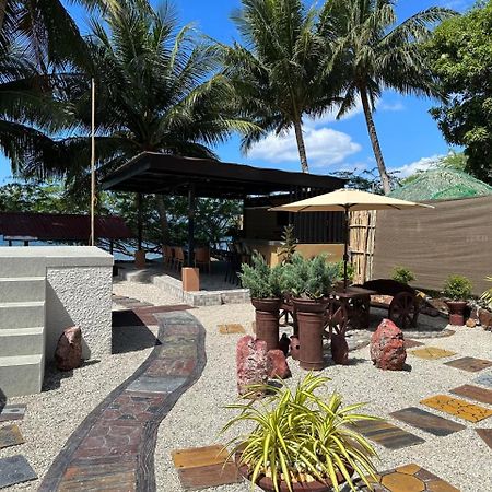 Beach Getaway Studio Villa In Lobo Bagian luar foto